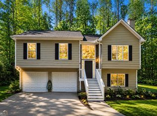 181 N Springs Dr, Acworth, GA 30101