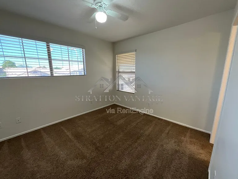 8259 W Eugie Ave — Photo 15