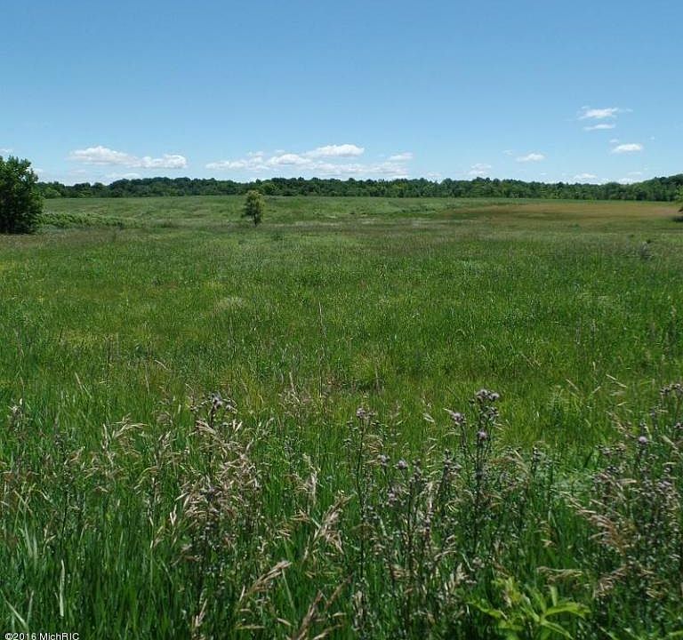 2nd image of 22625 Eighteen Mile Rd