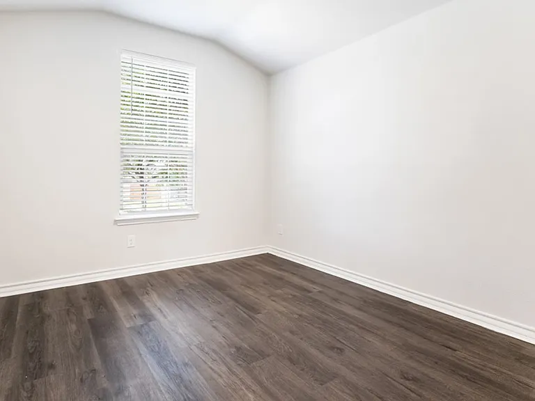 7451 Hercules Point — Photo 4