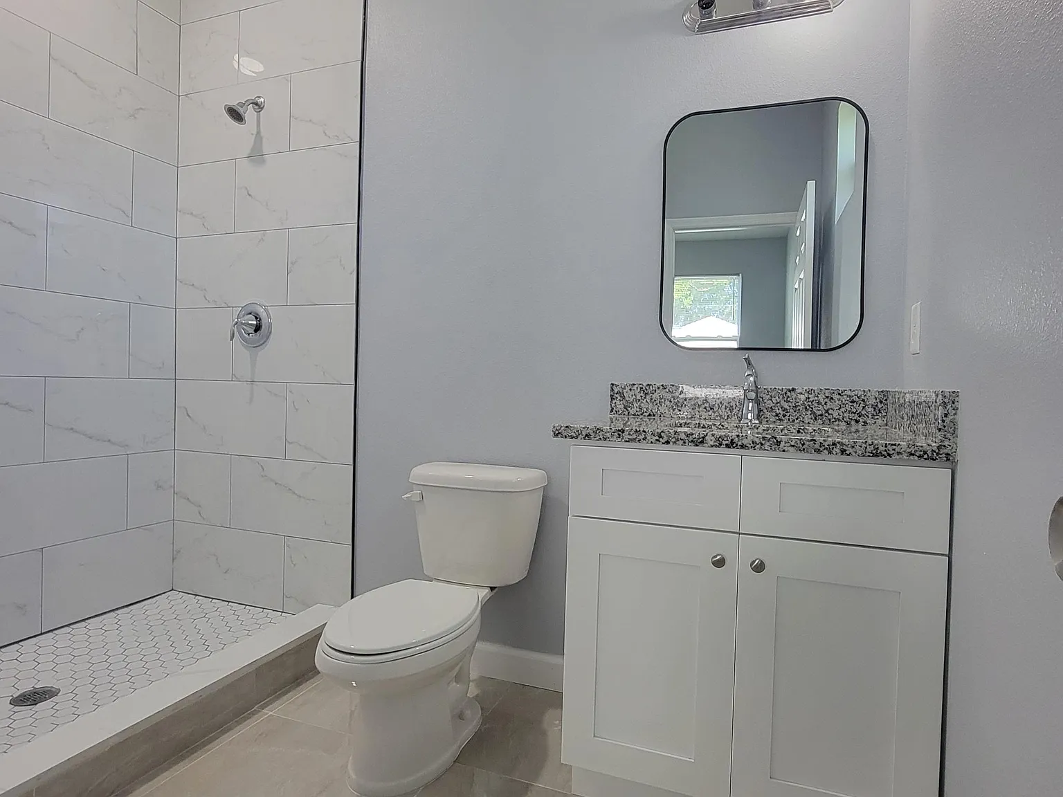 3 bed, 1300 sqft, $1,850 — Photo 4