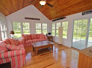 20 Swan Ln, Edgartown, MA 02539