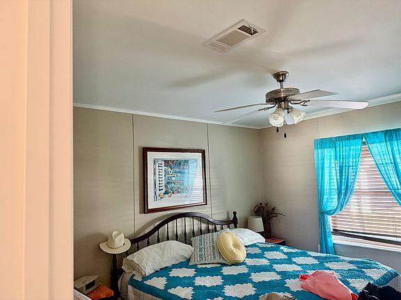 3rd image of 918 Reed Canal Rd #118