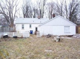 35371 Farragut St, Westland, MI 48186