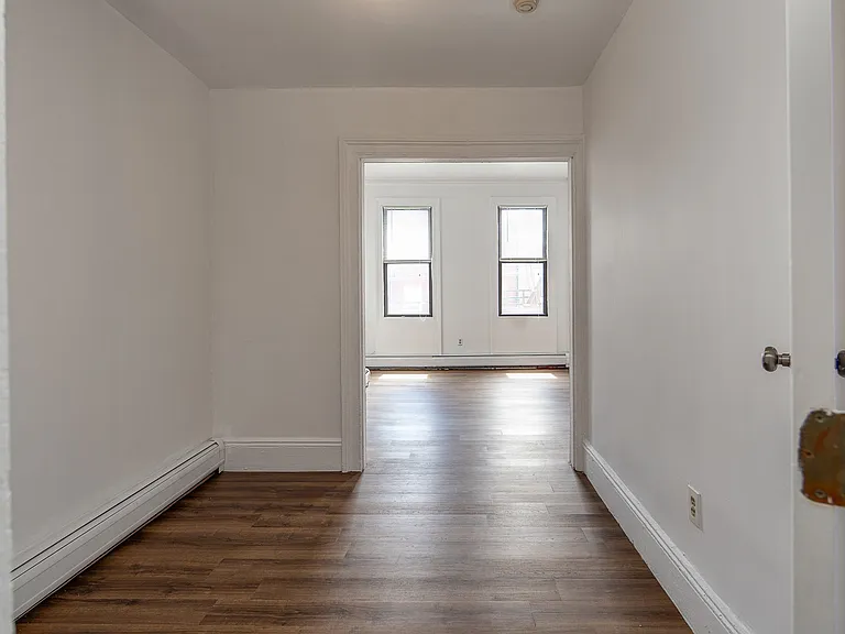 409 Palisade Ave #2 — Photo 7