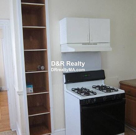 15 Rich St. #1 Waltham Unit Photo 9