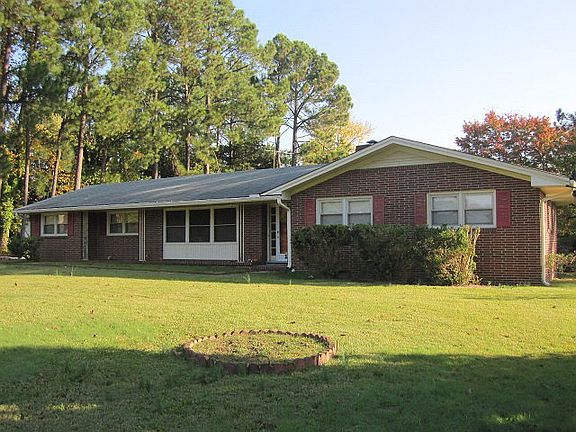2nd image of 115 Mansion Dr