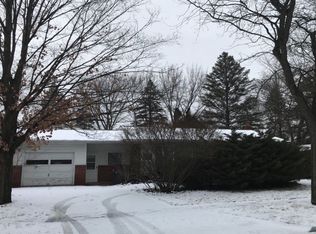 601 Buchanan Dr, Midland, MI