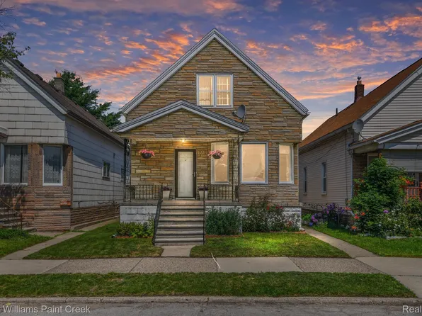 1971 Edwin St, Hamtramck, MI 48212