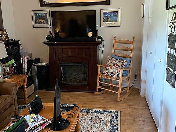 5th image of 1706 Sherwood St