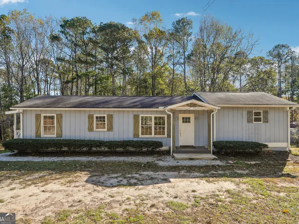 1395 Haw Creek Dr, Cumming, GA 30041