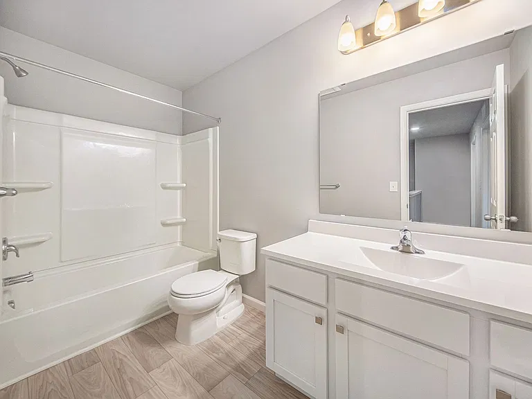 2142 Farm Valley Dr — Photo 13