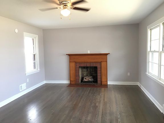 3rd image of 1103 Jones Dr