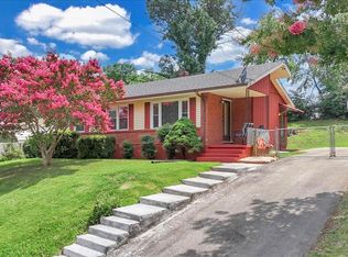 224 Cherryhill Rd NW, Roanoke, VA 24017