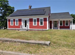 115 Summit Ave, West Warwick, RI 02893