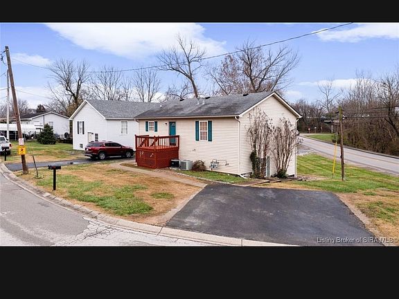 4th image of 335 Jackson St #A