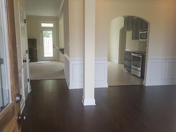 5th image of 3244 Windwood St