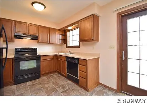 3723 Fairfax St — Photo 6