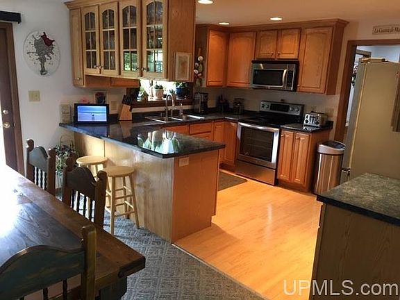 2nd image of 1115 Bayshore Dr