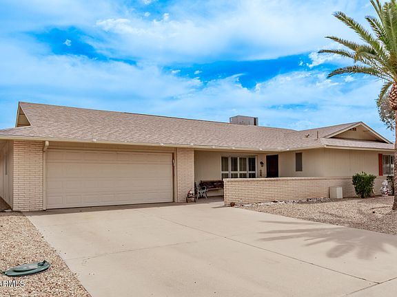 3rd image of 13422 W SHADOW HILLS Drive