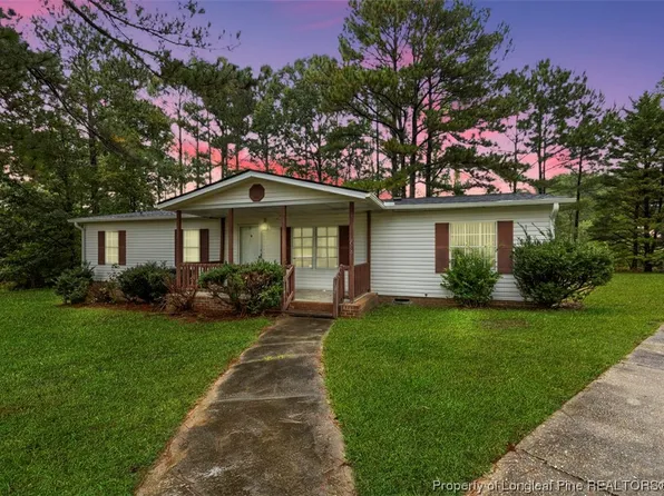 814 Lakerun Dr, Bunnlevel, NC 28323