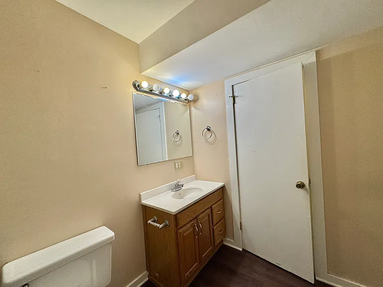 13122 SE 164th St — Photo 56