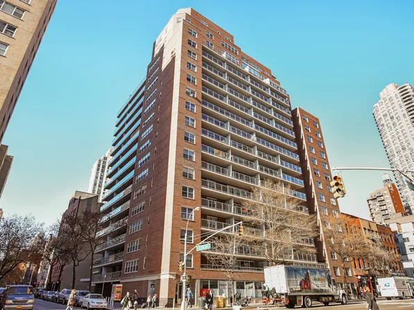 363 East 76th Street image 13 of 16