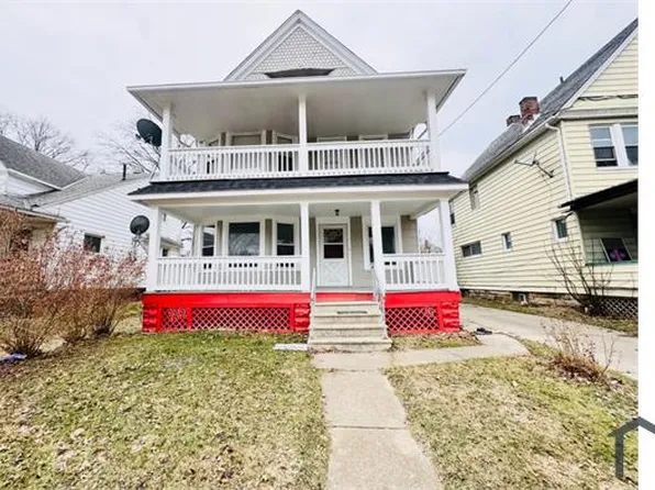 692 E 128th St #Up, Cleveland, OH 44108