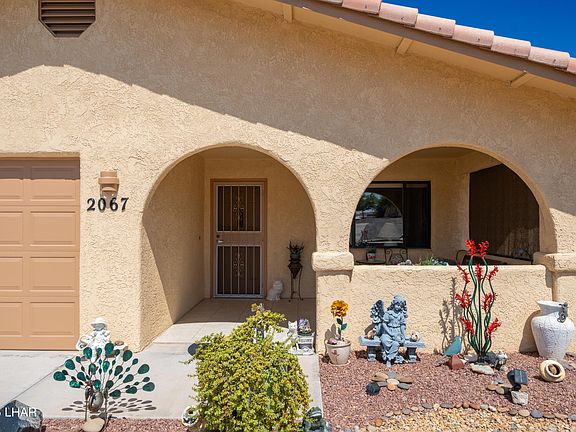 4th image of 2067 Palo Verde Blvd S