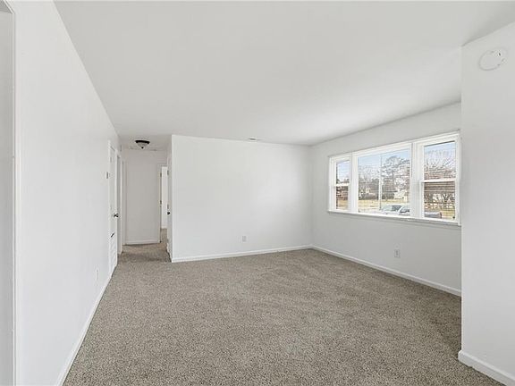 5th image of 1622 Old Buckroe Rd