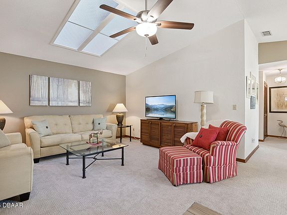 5th image of 222 Shangri La Cir