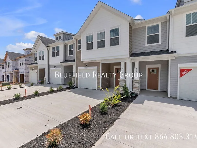 406 W Parima Ct — Photo 2
