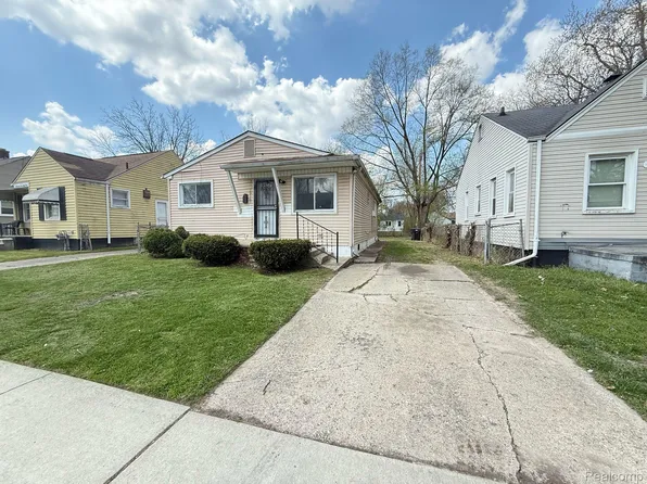 19161 Westbrook St, Detroit, MI 48219