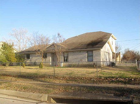 1st image of 804 Bitter Creek Dr