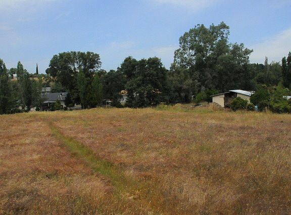 4th image of 3004 Heinemann Dr