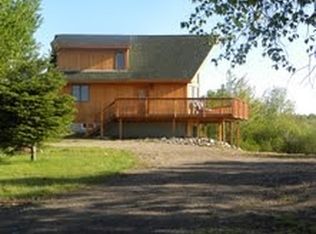 990 Ridge Rd, Robbinston, ME 04671