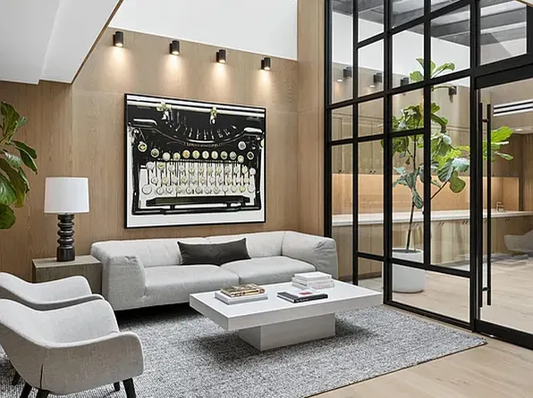 200 East 21st Street image 17 of 18