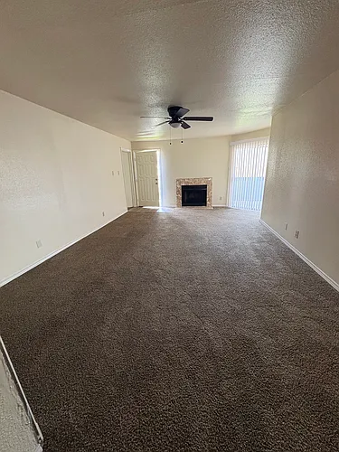 9700 Leawood Blvd Photo 1
