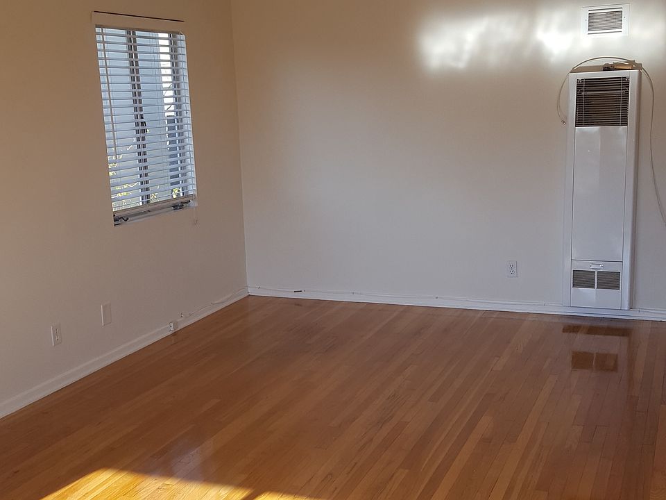 1st image of 3858 Huron Ave