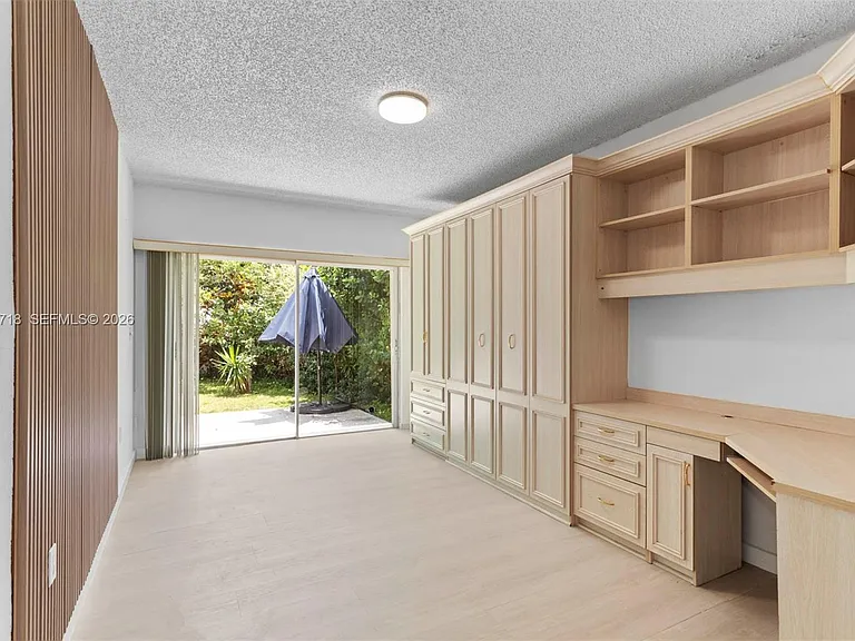 9125 Carlyle Ave — Photo 11