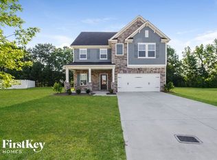 1010 Irvine Ct, Matthews, NC 28104