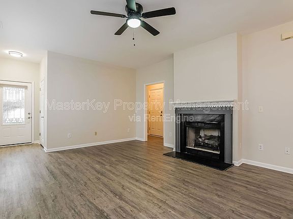 3rd image of 106 Litton St