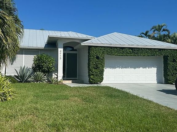 3rd image of 4915 SW 27th Ave