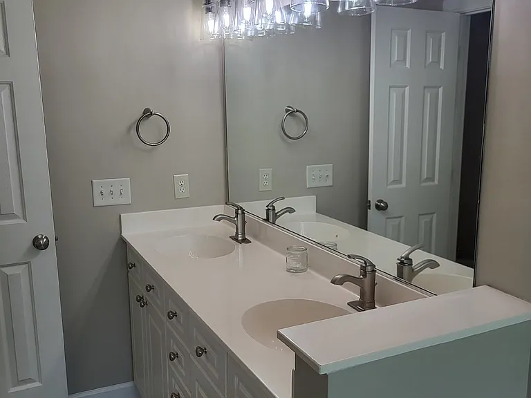 407 S Elgin Ct — Photo 41