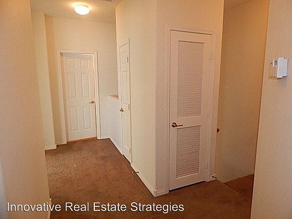 3rd image of 9303 Gilcrease Ave Unit 1086