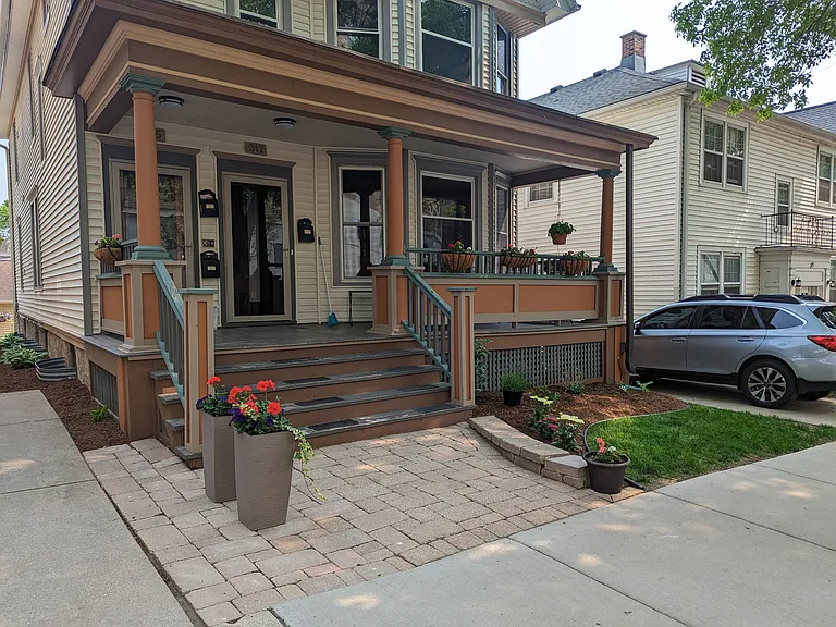 315 W Doty St #2 — Photo 1