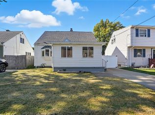 40 Remington Pl, Buffalo, NY 14210
