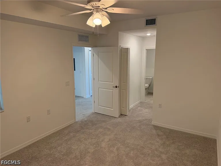 18411 Copperhead Ct N #337 — Photo 3