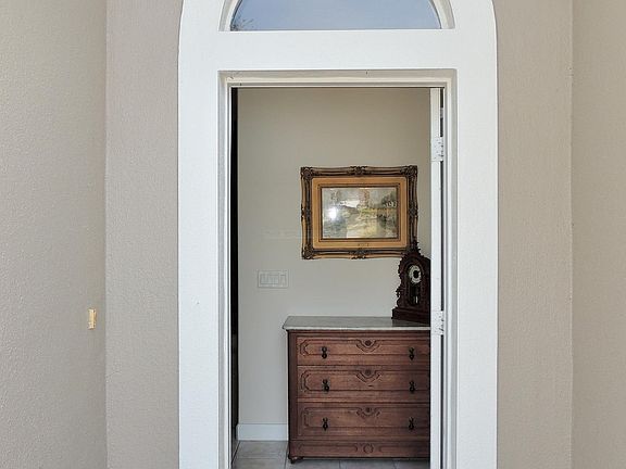 5th image of 1804 Lankcashire Ct