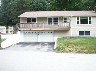 14 Cromie St, Clinton, MA 01510